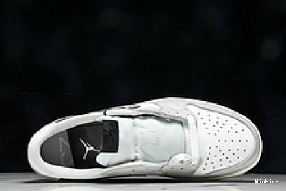 JORDAN 1 Low HF3144-100 AIR 0306